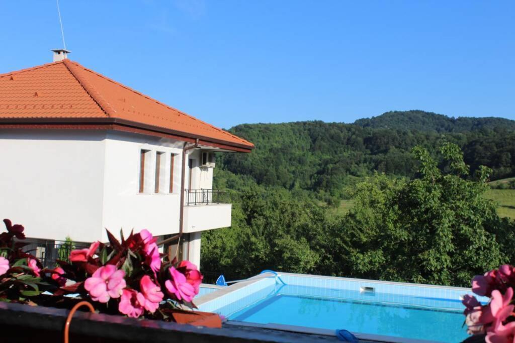 Бадевски Рай- Къща София Veliko Tarnovo Kültér fotó